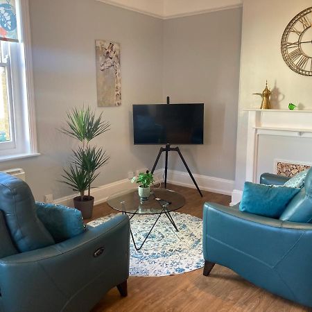Stylish Flat In Yeovil Somerset Eksteriør bilde
