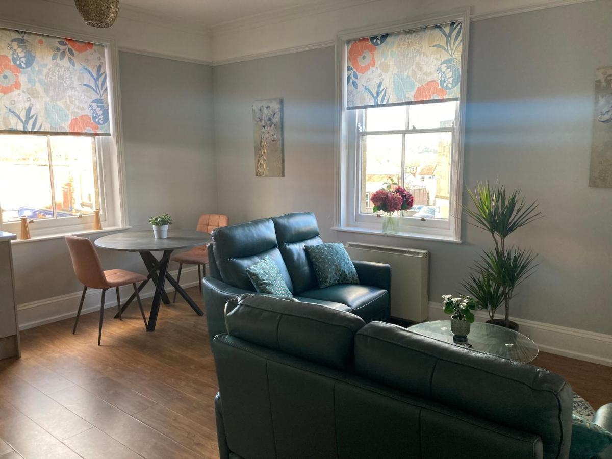 Stylish Flat In Yeovil Somerset Eksteriør bilde